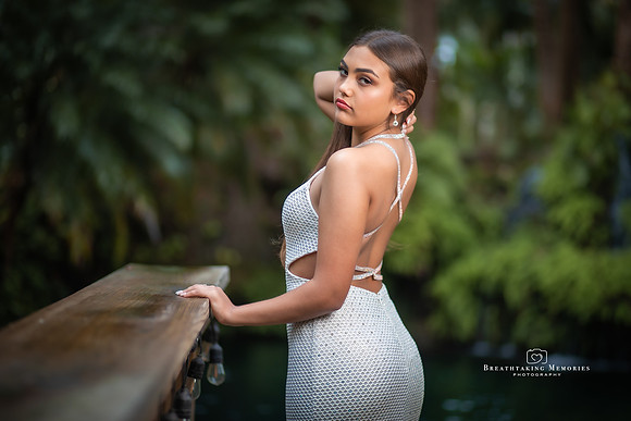 Jaslyn-20